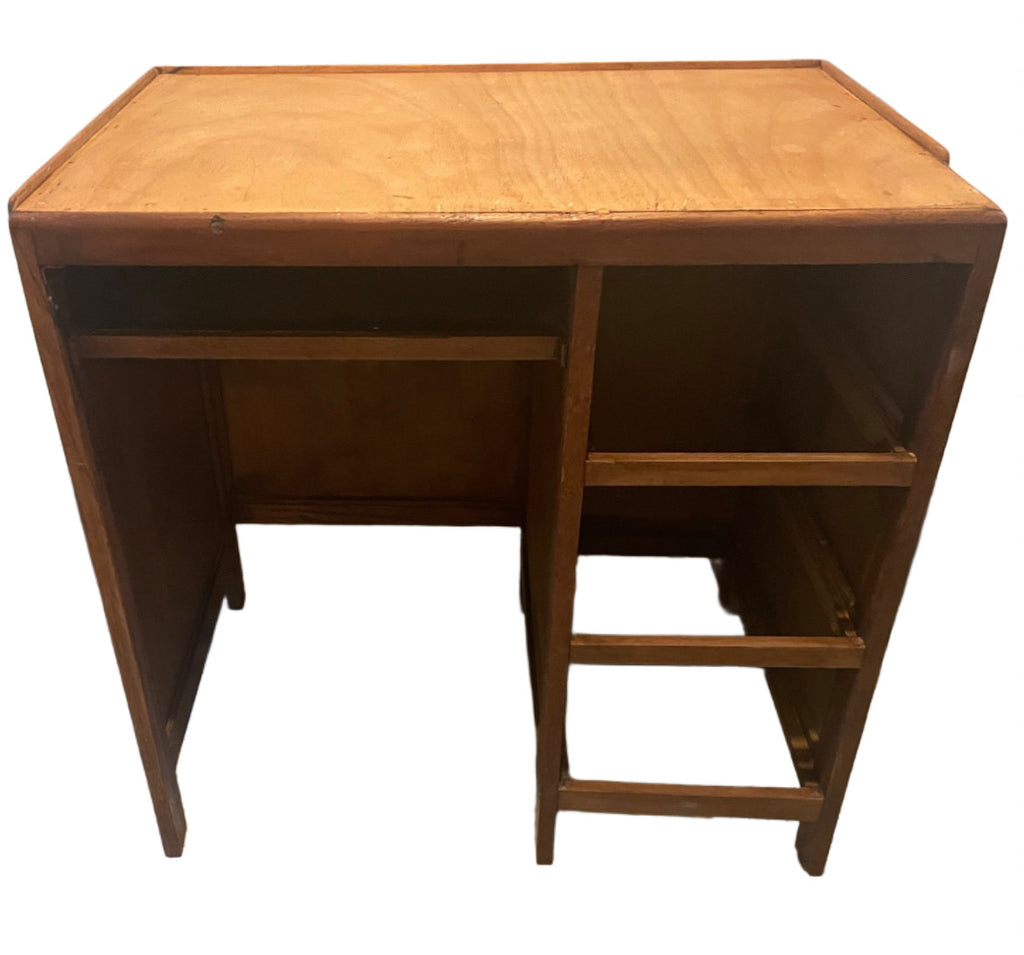 Petit bureau d’enfant – début des années 50