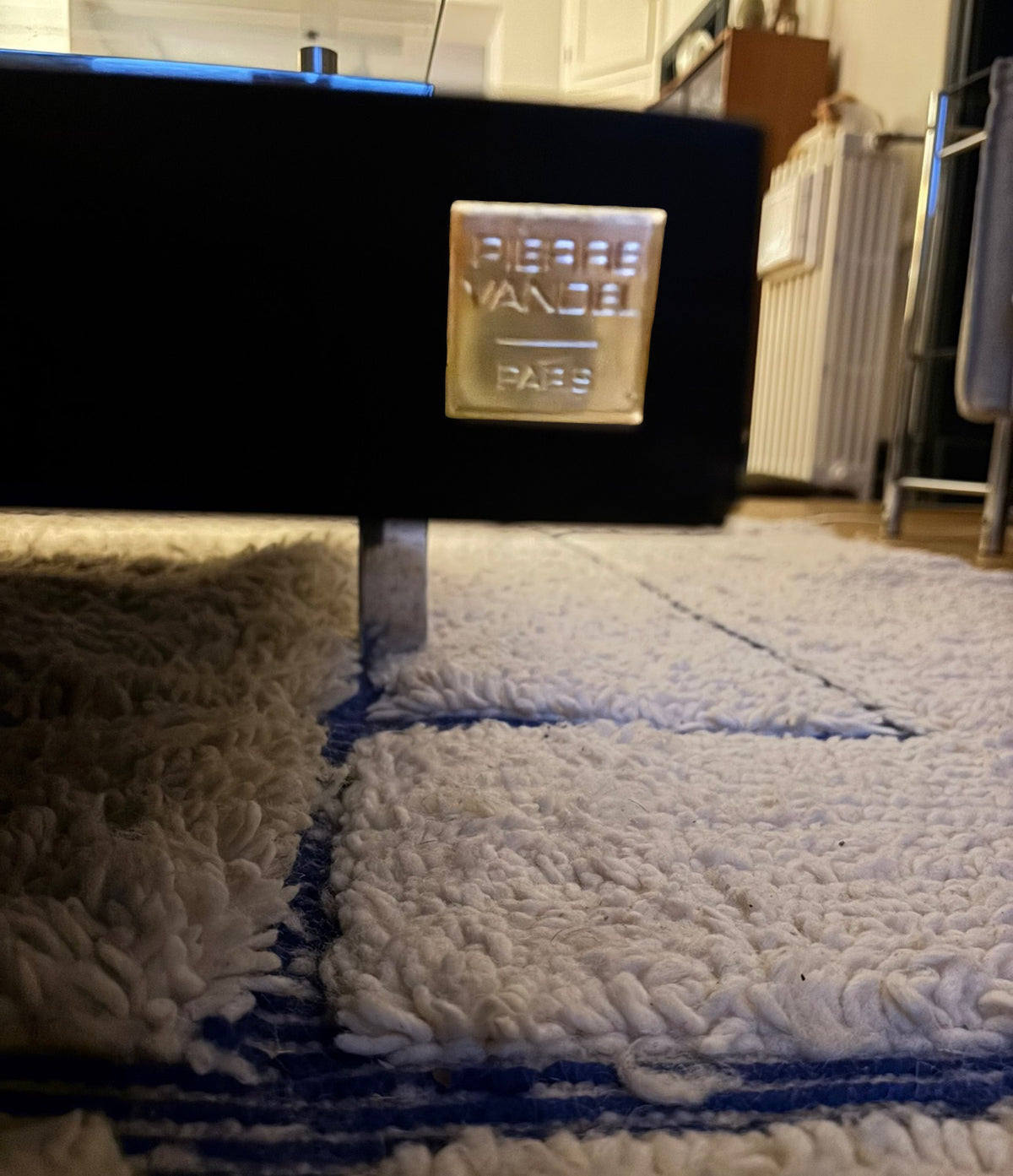 Table basse Pierre Vandel Paris