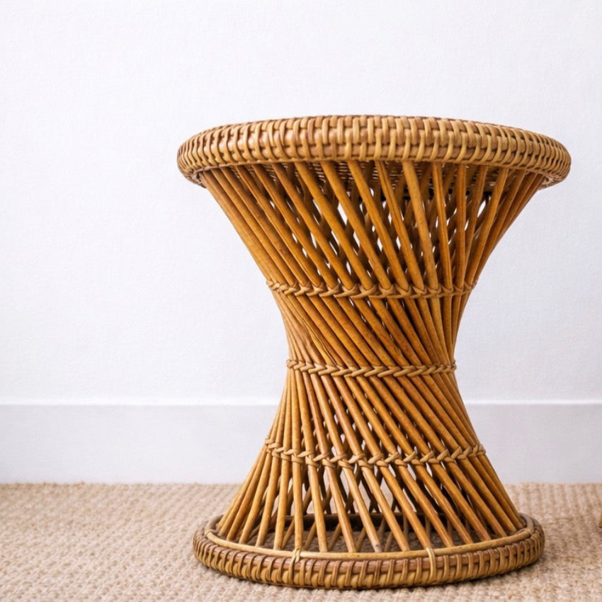 Tabouret TamTam en rotin tressé – années 70