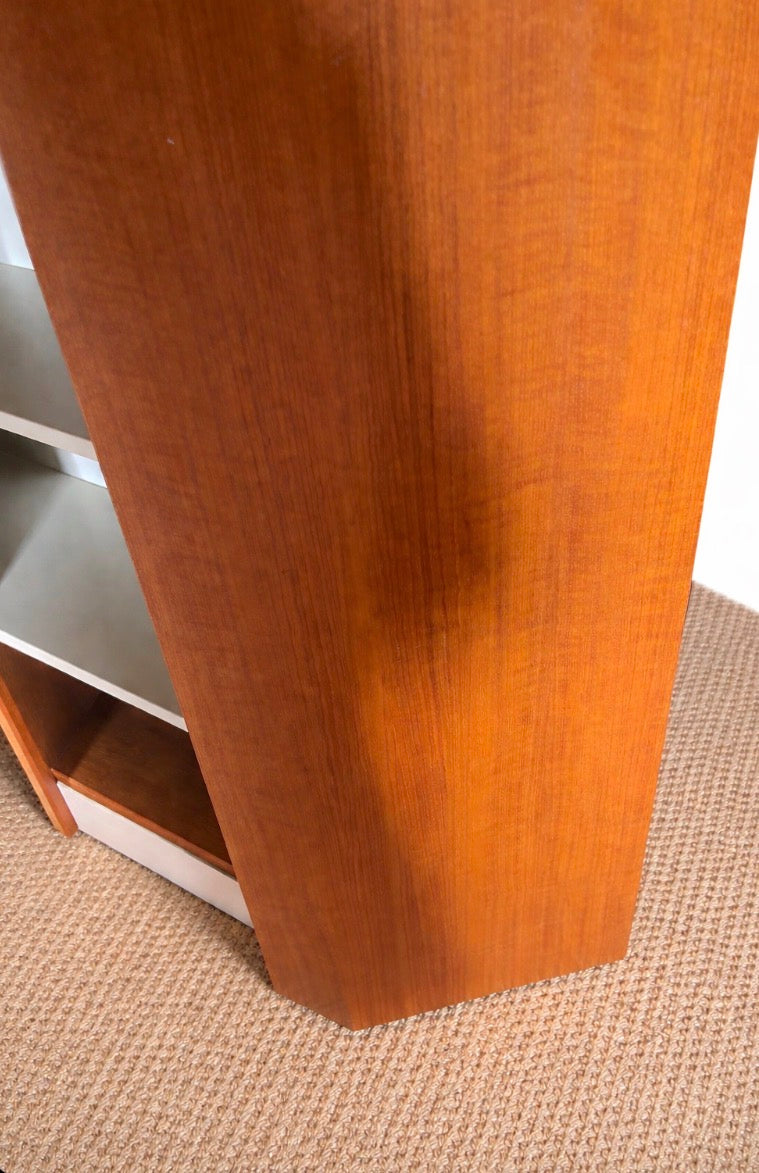 Colonne de rangement vintage – années 70