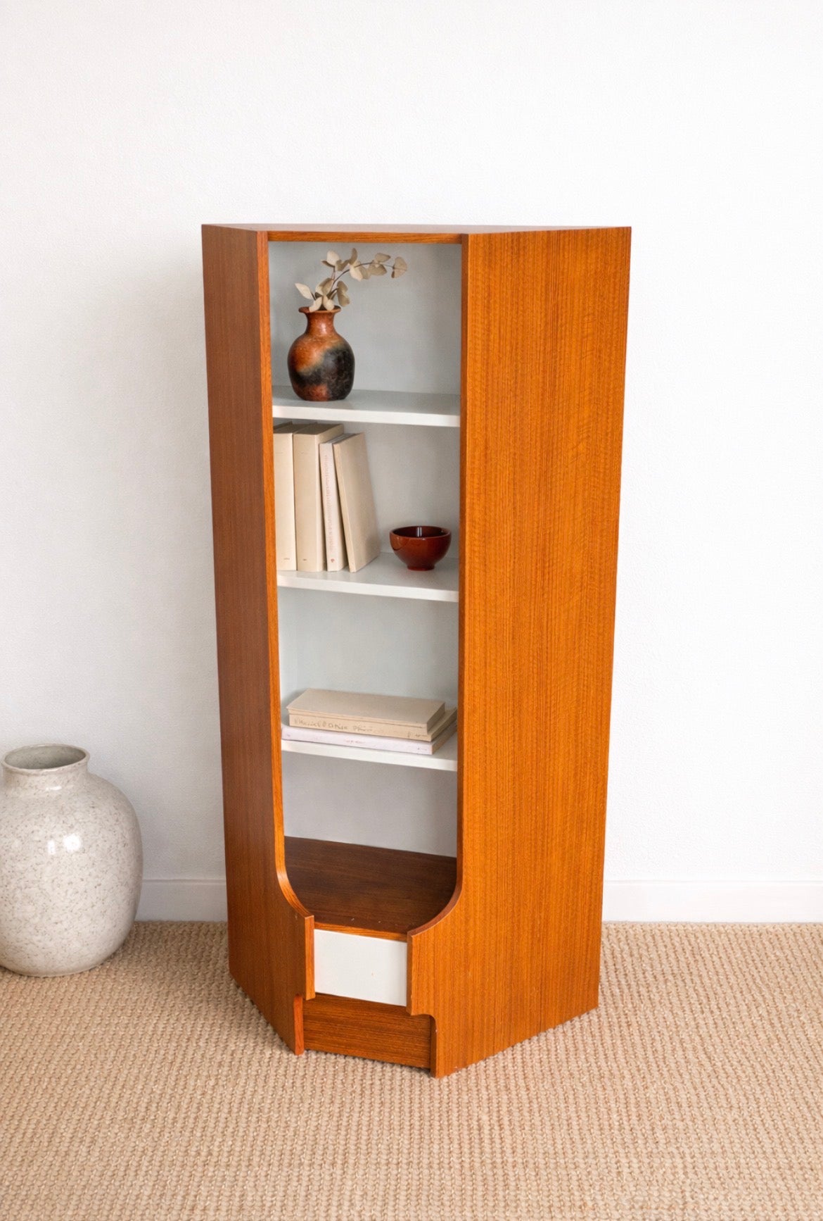 Colonne de rangement vintage – années 70