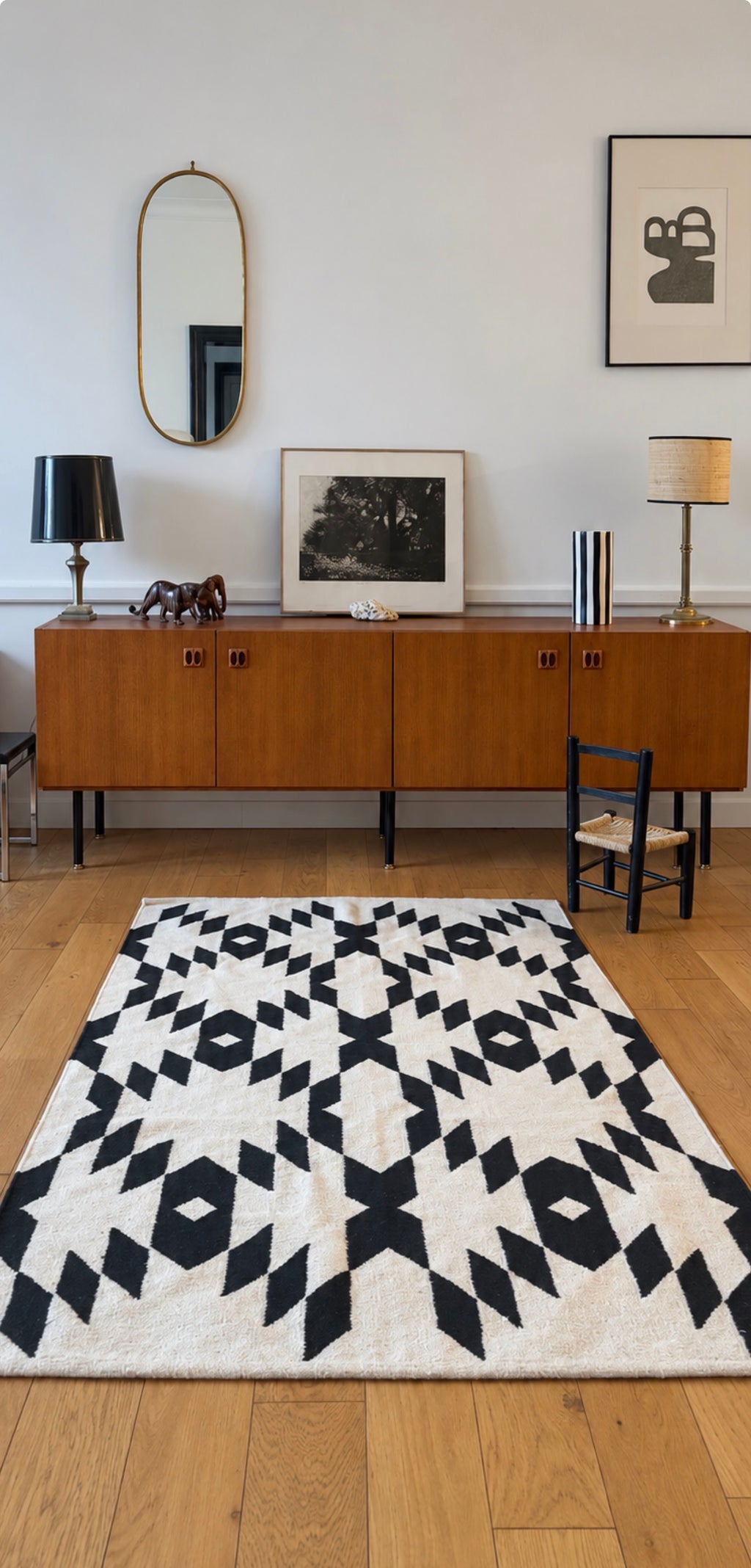 Tapis kilim en laine à motifs géométriques – noir & écru
