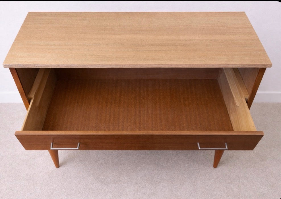 commode en placage acajou années 60