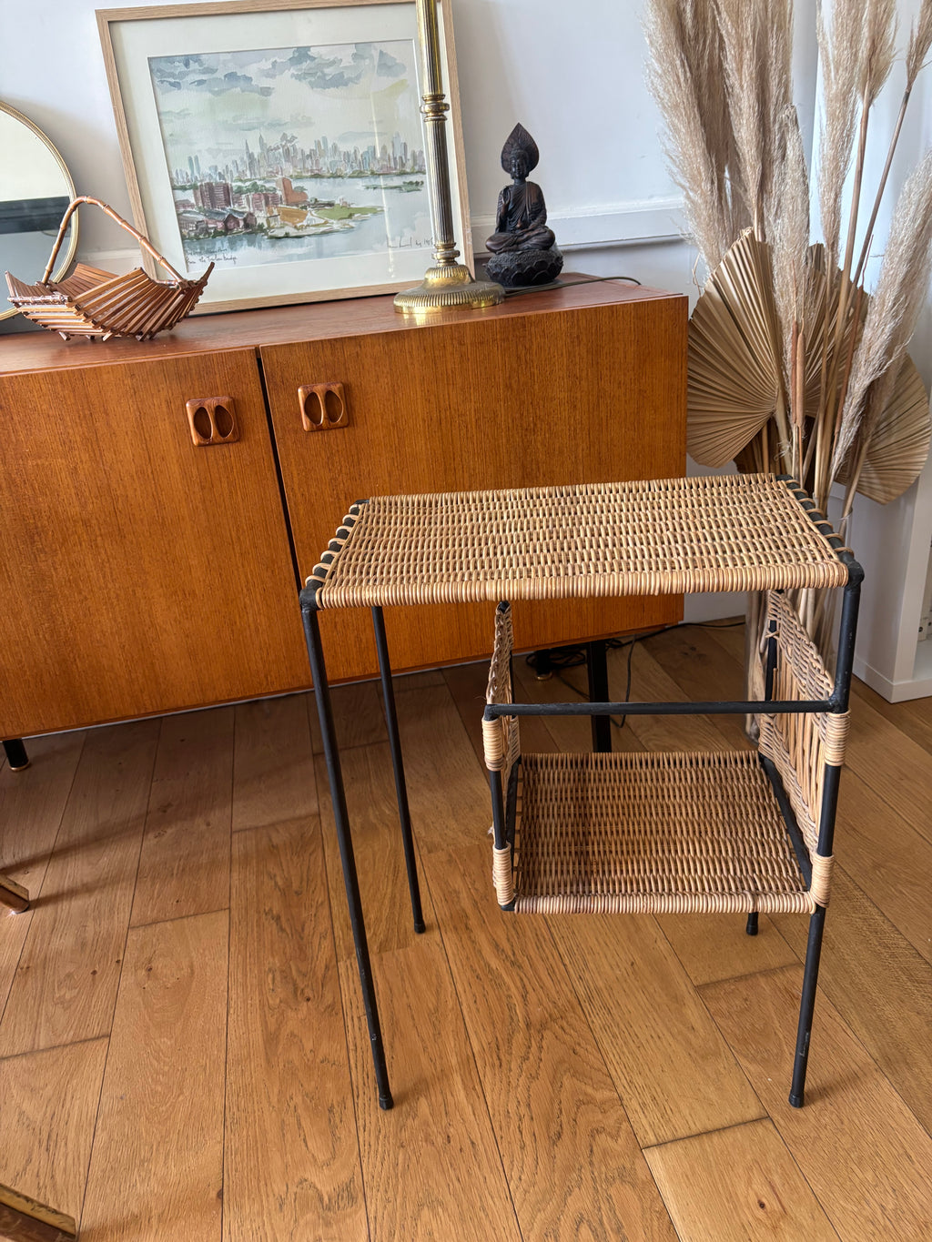 Table d’appoint en métal et osier tressé – années 70/80