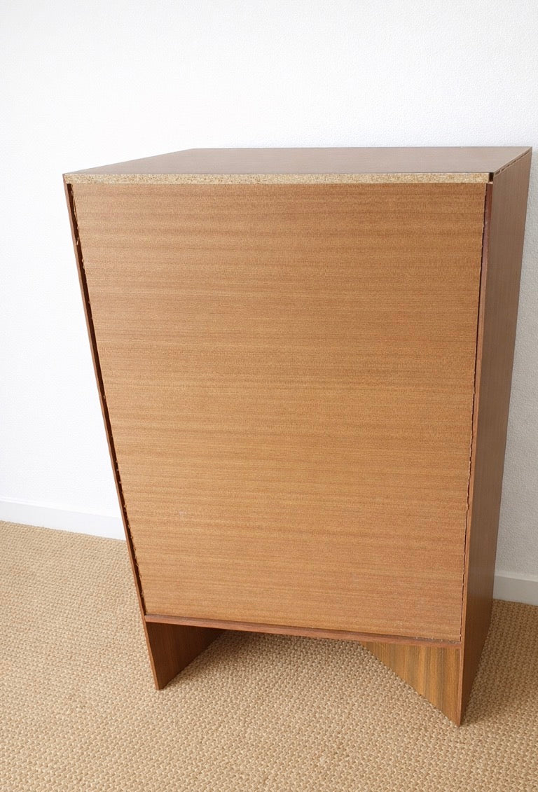 Colonne de rangement vintage – années 70