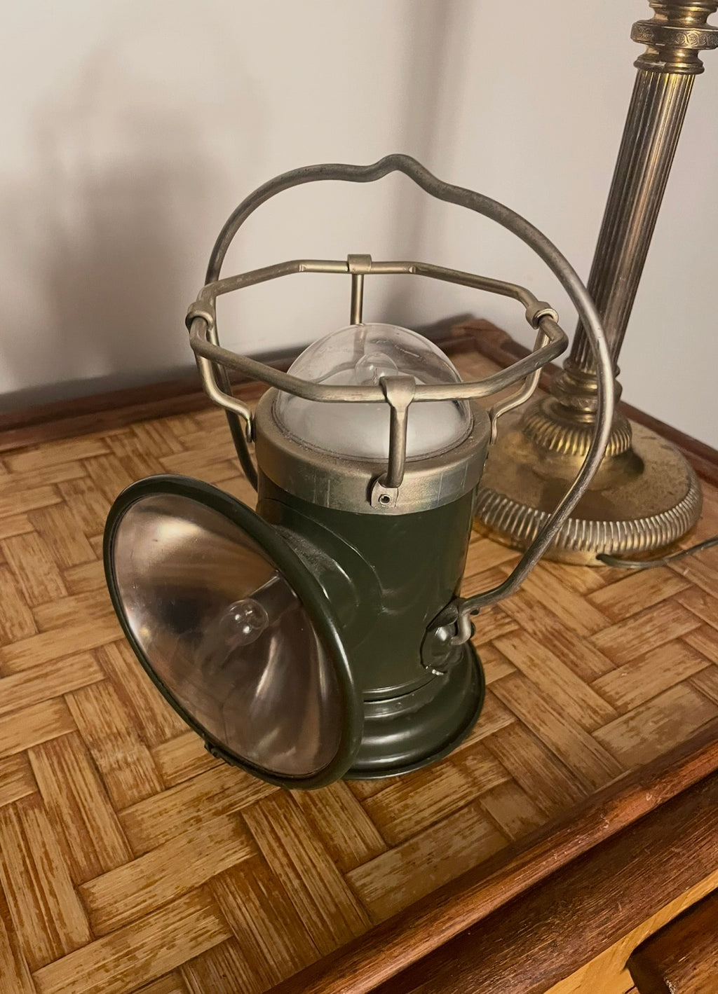 Lampe militaire française JEM’S — années 60