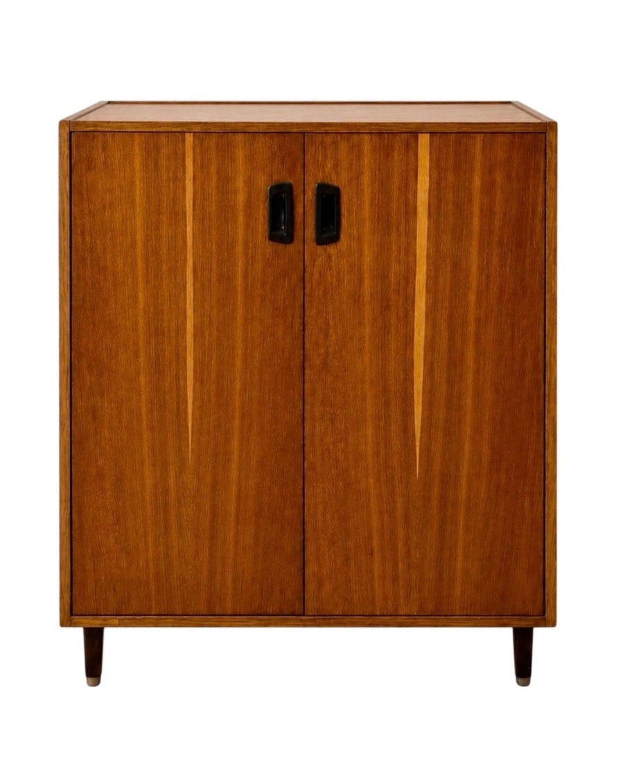 Petit meuble de rangement moderniste