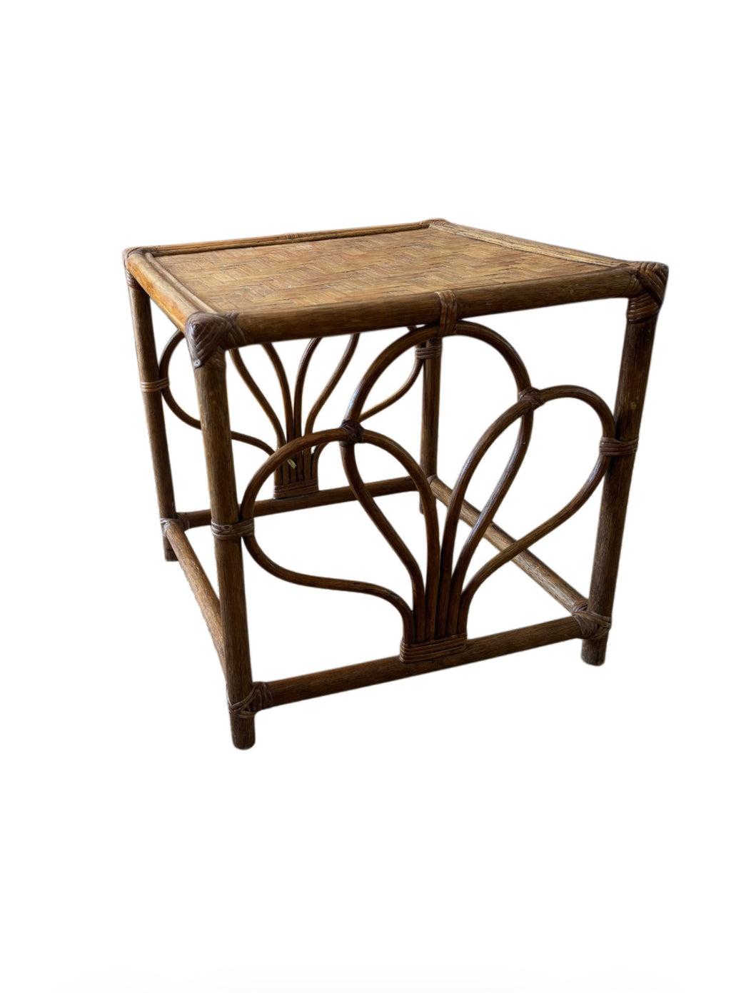 TABLE D’APPOINT EN ROTIN – ANNÉES 70