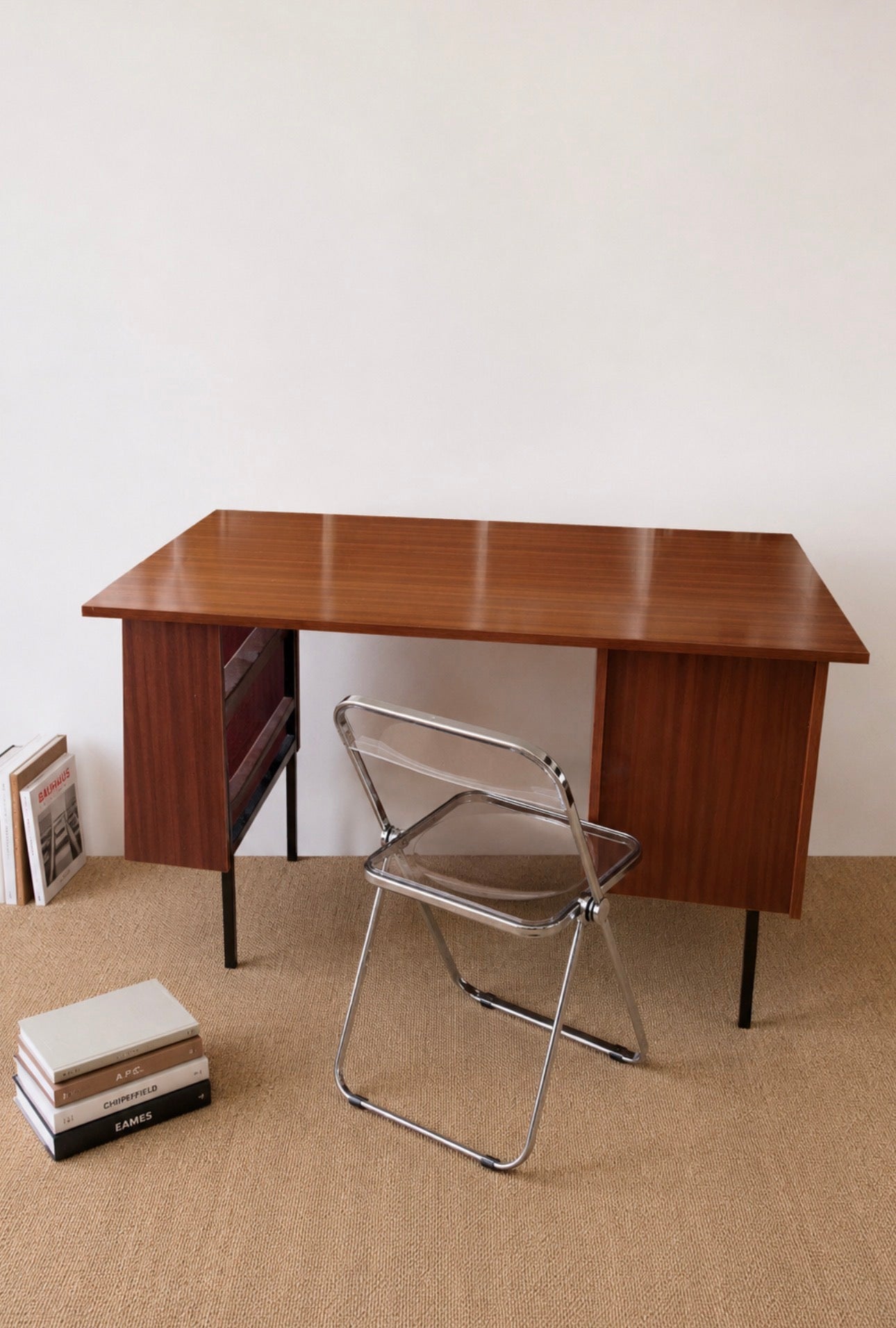 Bureau moderniste années 60